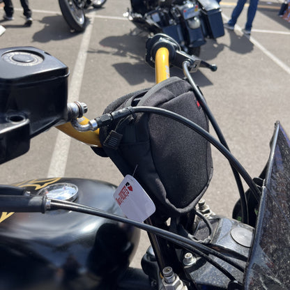 Moto Pockets OG T-Bar handlebar bag mounted on Harley T-bars